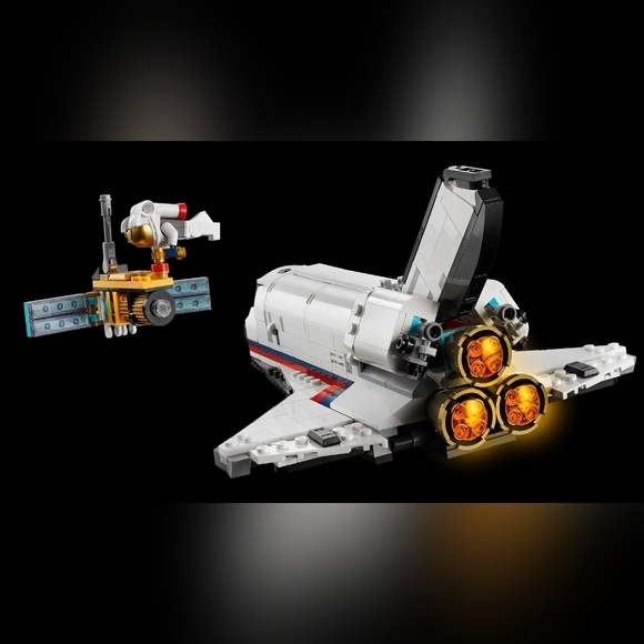 LEGO 3-in-1 Space Shuttle Adventure Set - Black, White, Gray RETIRED SET - Picture 7 of 12